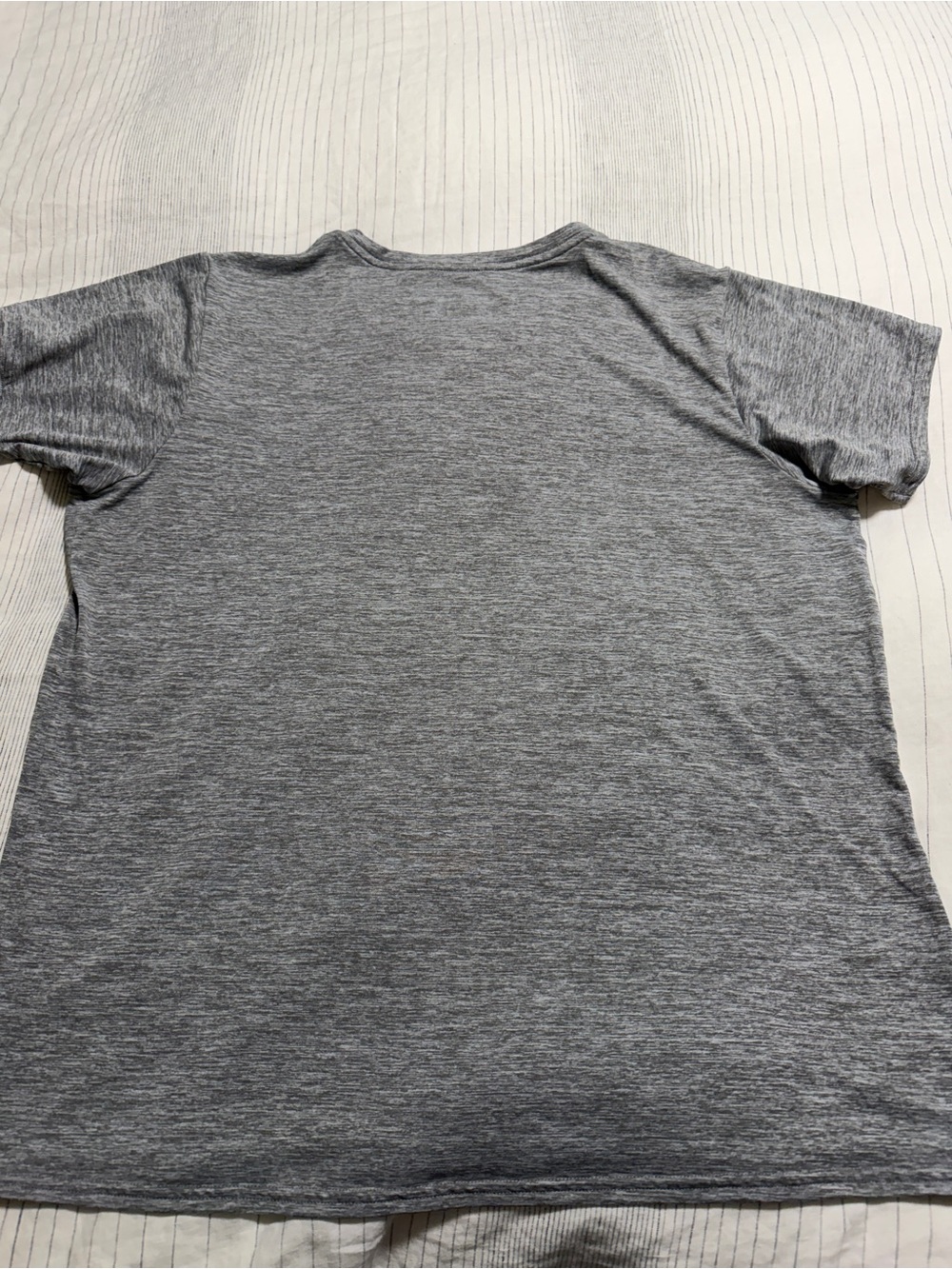 (3) Patagonia Capilene Cool Tshirts - Picture 15 of 16